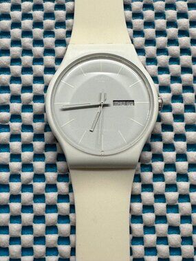 Swatch Watch White Rebel SUOW701 Classic 2014